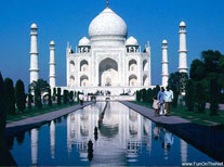 http://www.porwaltravels.com/images/agra.jpg